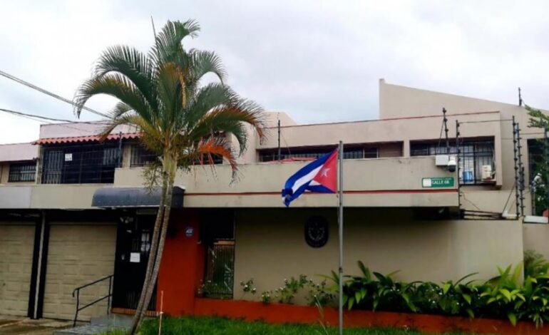 Costa Rica cierra su embajada en Cuba ante el colapso del régimen y la creciente represión